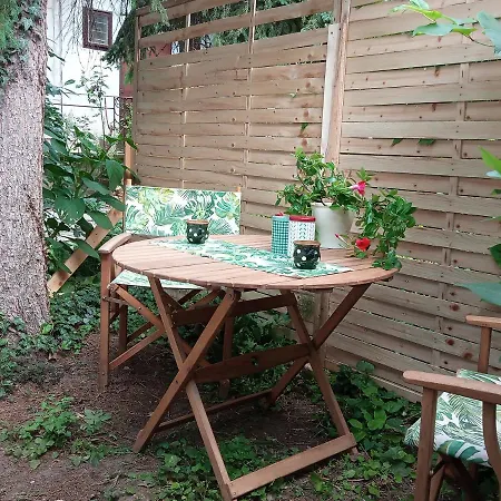 Zárda Utcai Appartamento *