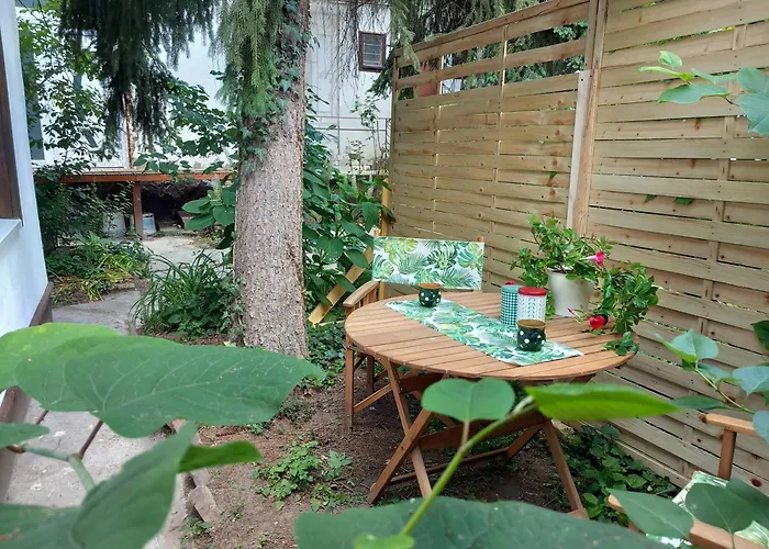 Zarda Utcai Apartament